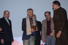 Sanjay-Kumar-IFS-received-the-award-from-Ram-Bilas-Sharama-Minister-for-Education-Haryana